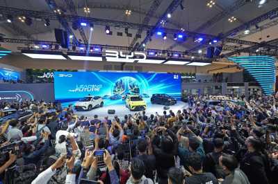 GIIAS 2025 jadi Ajang BYD dan Denza Tegaskan Posisinya di Segmen EV